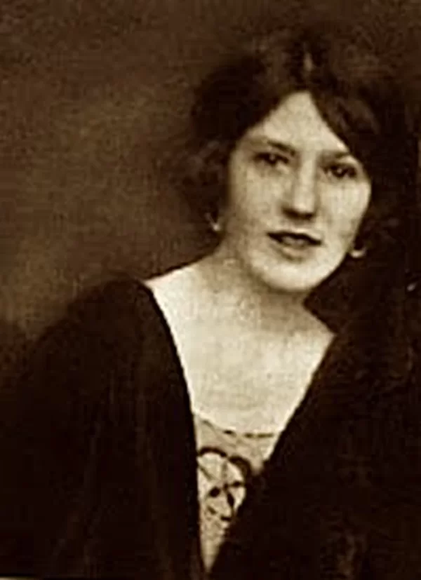 Hope Mirrlees