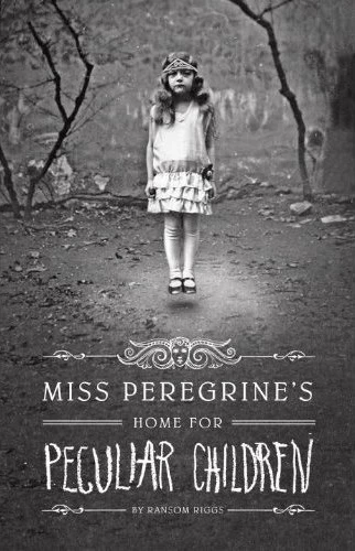 Miss Peregrine's Home for Peculiar Children (Miss Peregrine's Peculiar Children #1) by Ransom Riggs