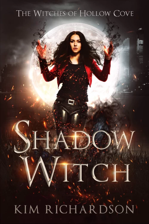 Shadow Witch (Witches of Hollow Cove #1) by Kim Richardson