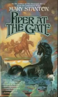 Piper at the Gate (Heavenly Horse #2)