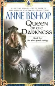 Queen of the Darkness (The Black Jewels #3)