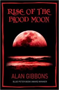 Rise of the Blood Moon (Darkwing #1)