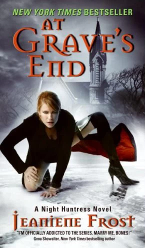 At Grave's End (Night Huntress #3) - Jeaniene Frost